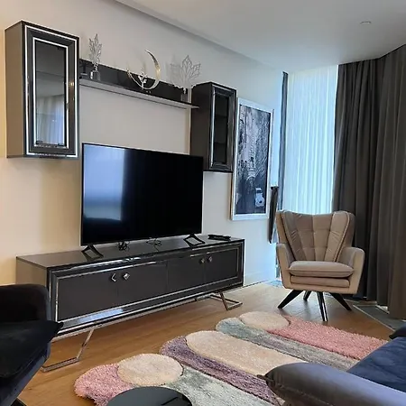 -Comfortable Living Space- Fully Equipped Apartment -Pullman Hotel-2