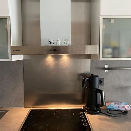 Room For Rent In Residence-2