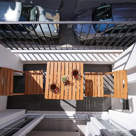 Merkuri Apartments-2