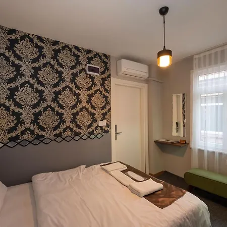 Boutique Rooms-3