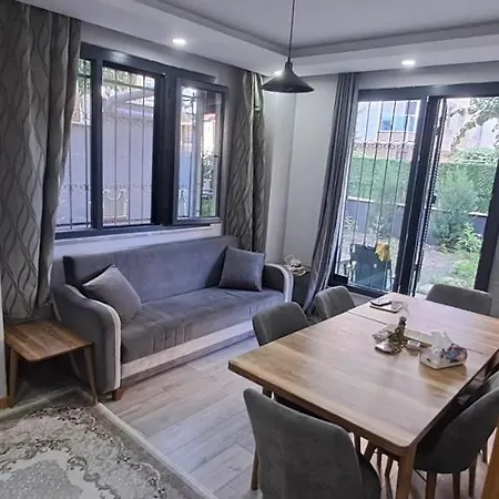 Sam Home-2