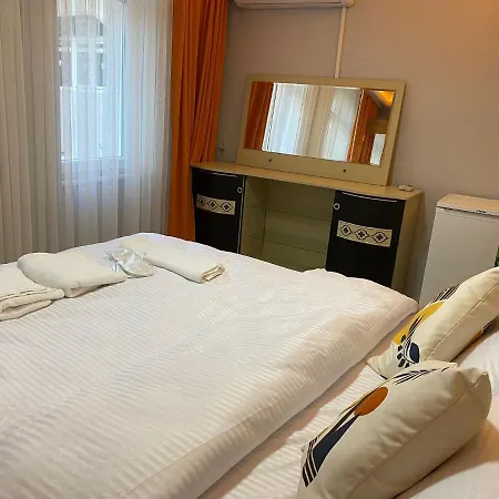 Aura Apart Hotel&Suites-3