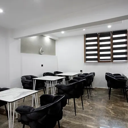 Carvan Hotel-2