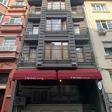 Big Peace Hotel-2