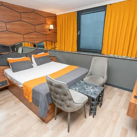 F&B Suite-3
