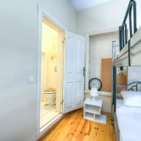 Beyoglu Rooms & Suites-2