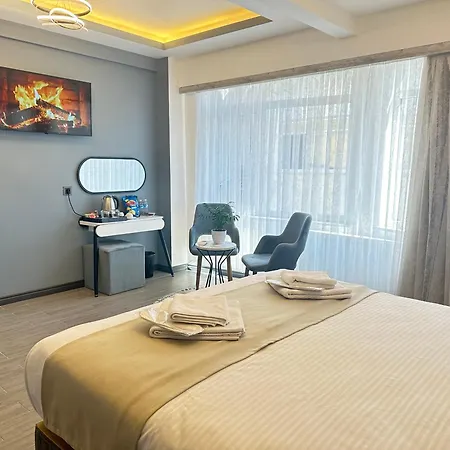 Blue Moonrise Hotel-3