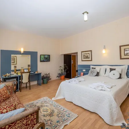 Grand Ons Hotel-2