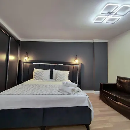 Mars Hotel-2