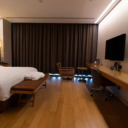 Doubletree By Hilton Istanbul-Avcilar-3