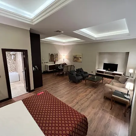 Ramada By Wyndham Istanbul Merter-3