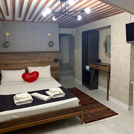 Valeria House-2