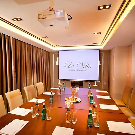 Hotel La Villa-2