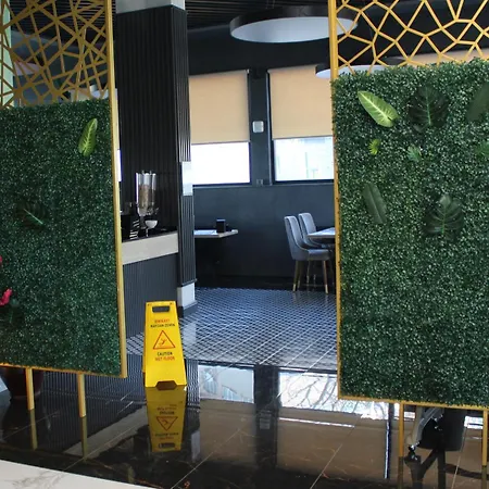 Aram Otel Business & Luxury-3