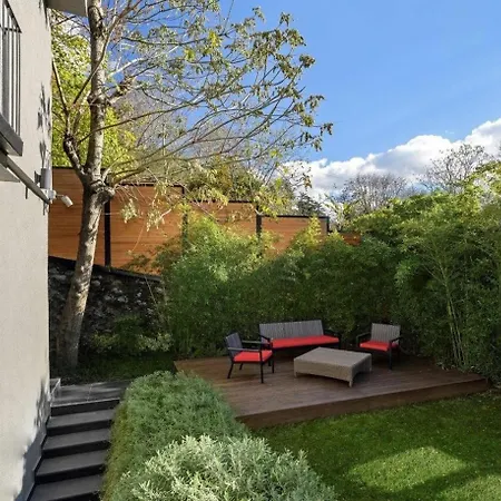 Luxury Modern Oasis Villa W Private Garden! #25-2