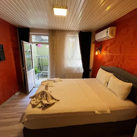 Taksim Bricktown Suite-2