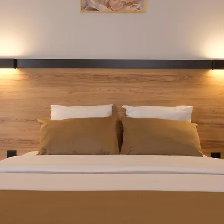 Sirius Hotel Deluxe-2