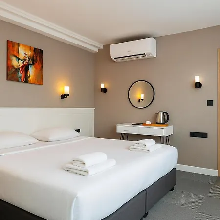Blue Point Hotel-2