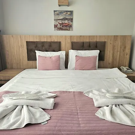 Grey House Apartments & Suites Istanbul-2