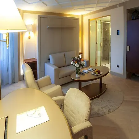 Mega Residence & Hotel Nisantasi-3