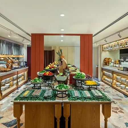 Crowne Plaza Istanbul - Ortakoy Bosphorus By Ihg-2