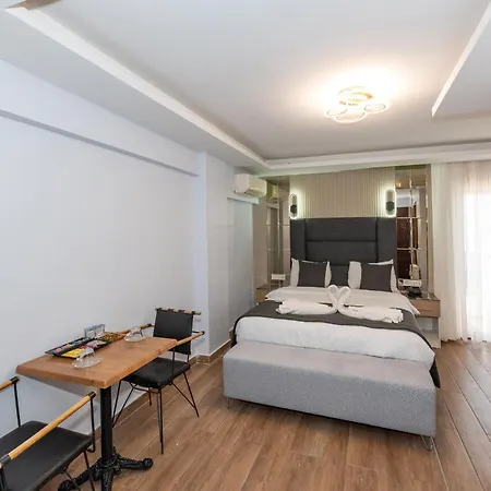 T-Square Residence-3