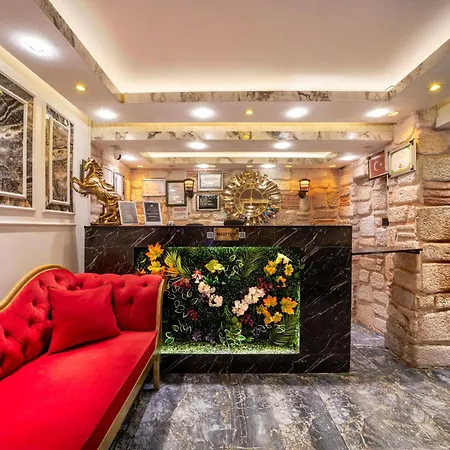 Ren Plus Suites-3