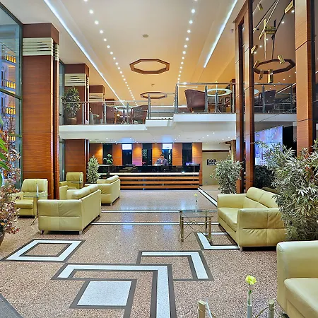Grand Madrid Hotel-3