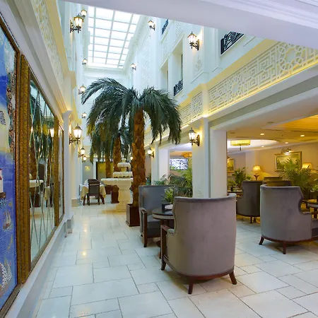 Emporium Hotel-2