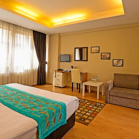 Retropera Hotel-3