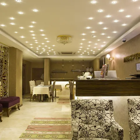 Golden Rain Hotel Old City-3