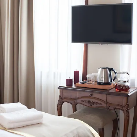 Hotel Pera Parma-3