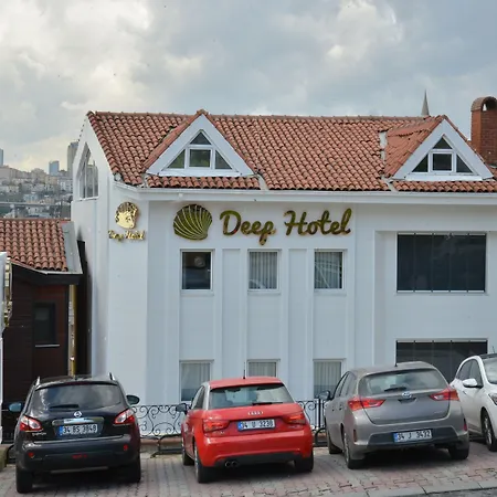 Deep Hotel-3