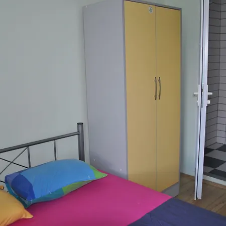 Chillout Lya Hostel & Lounge-3