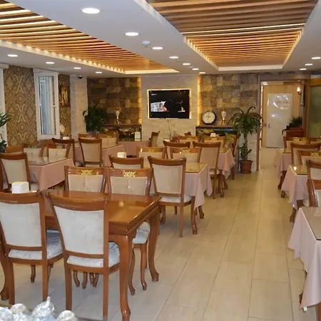 Grand Gross Hotel-3