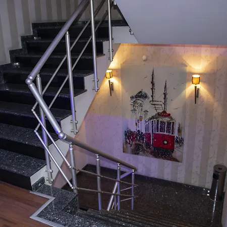 Hermanos Hotel-2