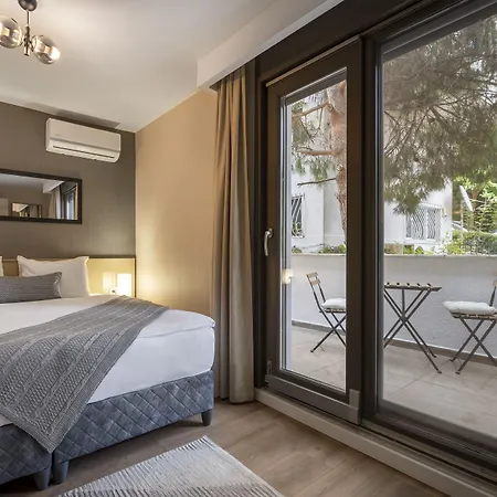 Ciragan Suites Bosphorus-3