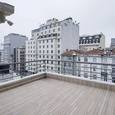 Roco Beyoglu-3