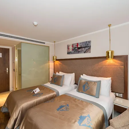 Darkmen Hotel-3