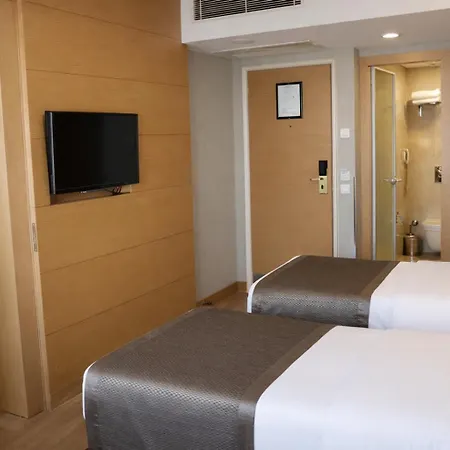 Riva Hotel Taksim-3