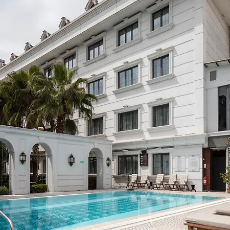 Sura Design Hotel & Suites-3