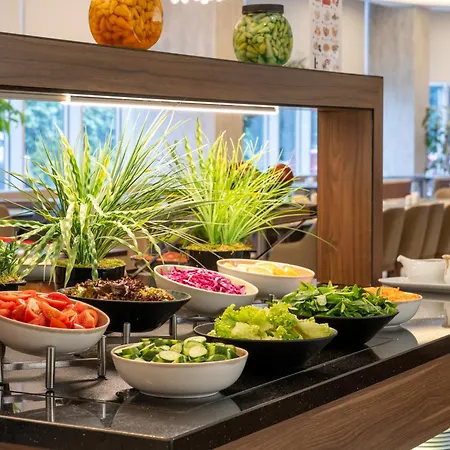 Ramada Encore Istanbul Bayrampasa-3