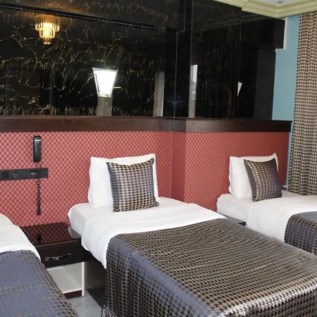 Hotel Falcon-2