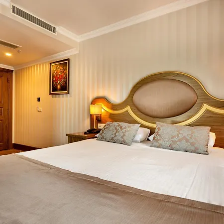 The Central Hotel-2