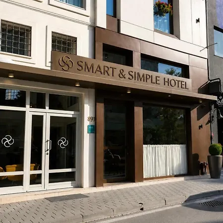 Smart And Simple Hotel Karakoy-3