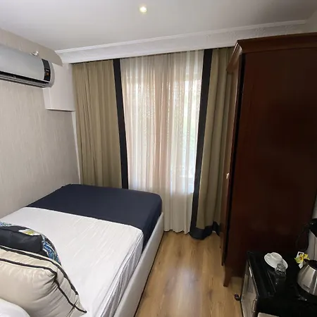 Four Doors Hotel-3