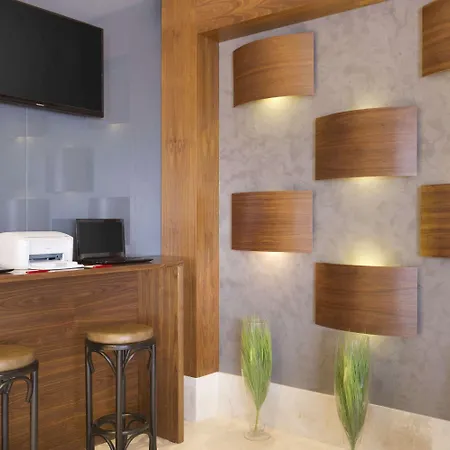 Ramada By Wyndham Istanbul Florya-3