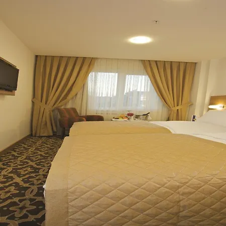 The City Hotel-3