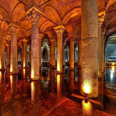 Hot Budget Ortakoy-2