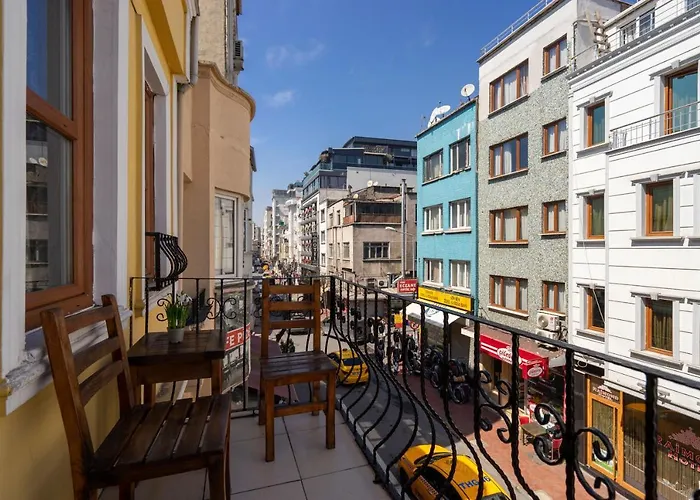Pi Home & Apartments Estambul